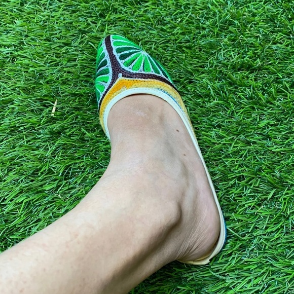 Embroidered Flats - Picture 2 of 6